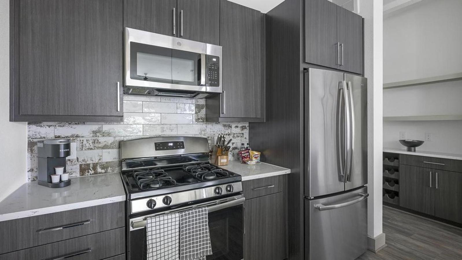 Landing - Modern Apartment With Amazing Amenities Houston Eksteriør billede